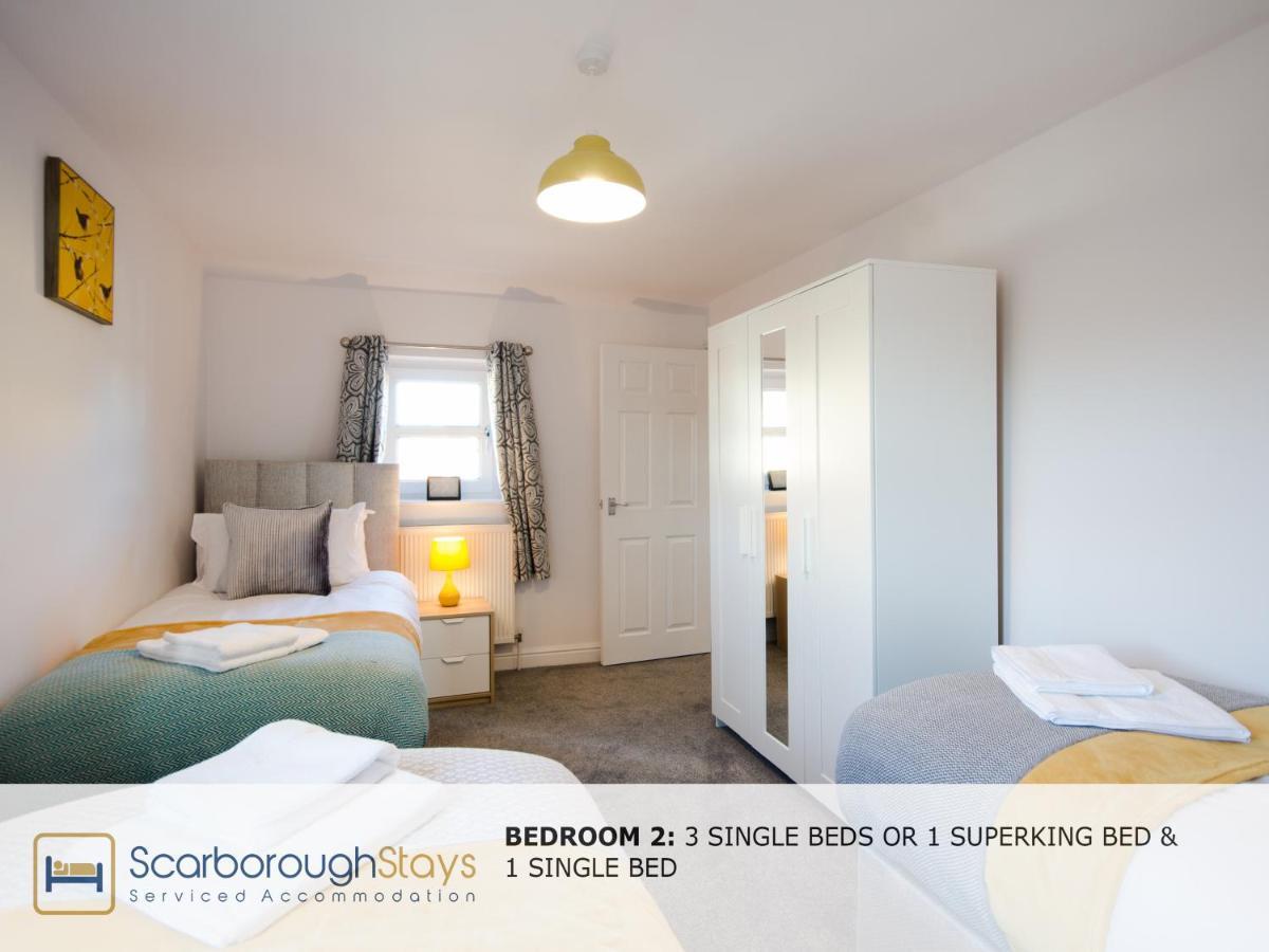 Hibernia Place, 3 Bedroom Townhouse With Patio & Seating Area - Free Parking 斯卡伯勒 外观 照片